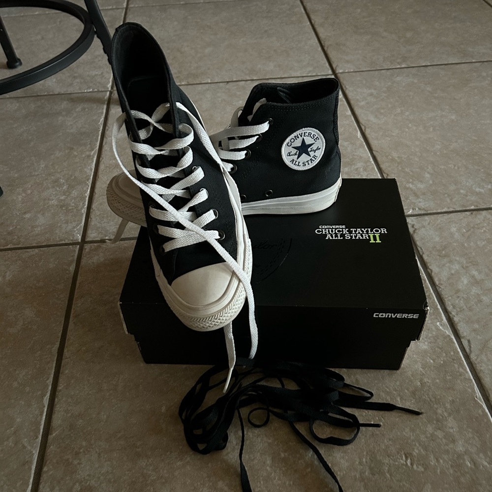 Chuck Taylor All Star 2- high top black converse